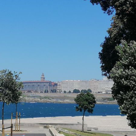 Appartamento Apartamento Costa Riazor Coruña La Coruña Esterno foto